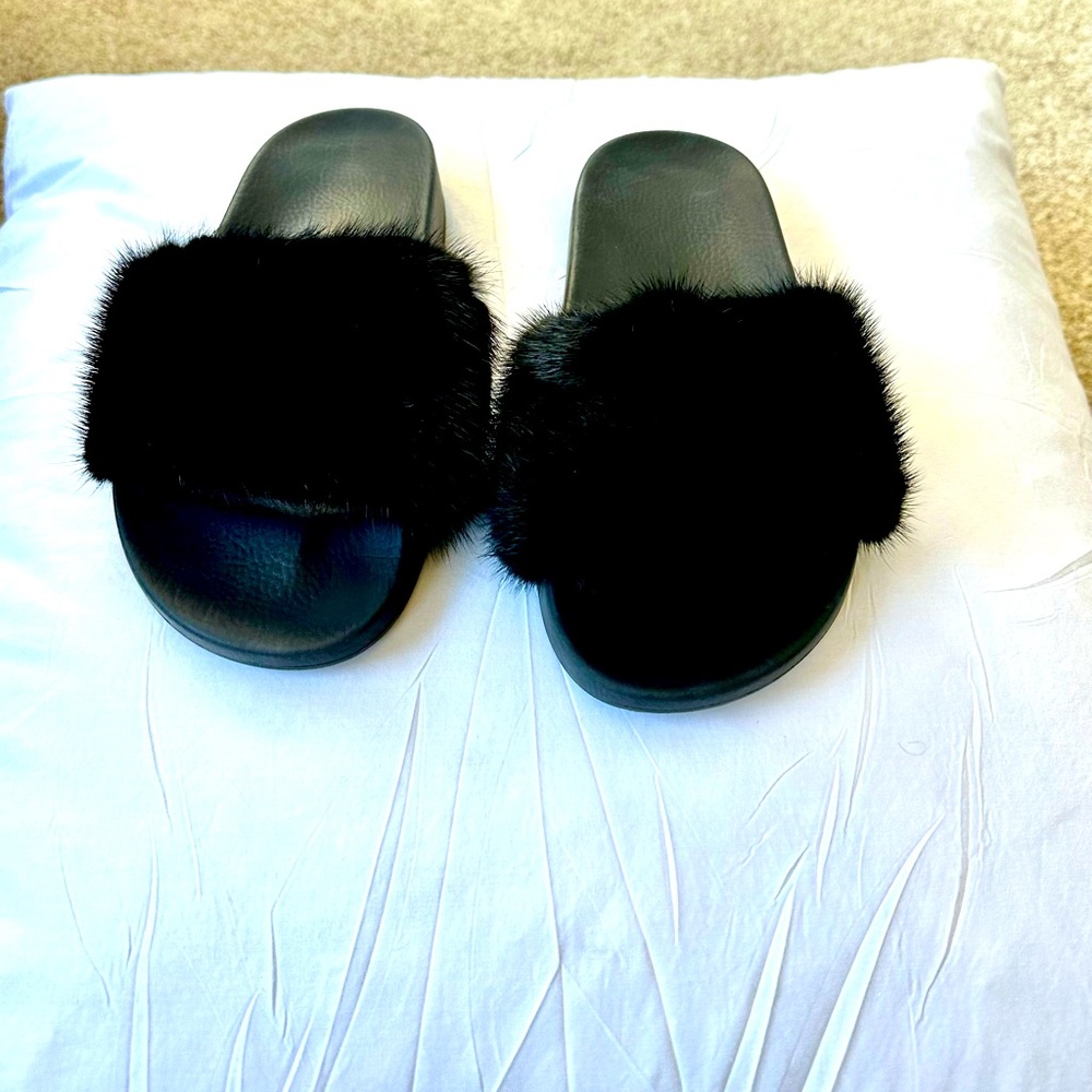 Givenchy Mink Slides. Size 37 (Us Size 7). Authen… - image 1